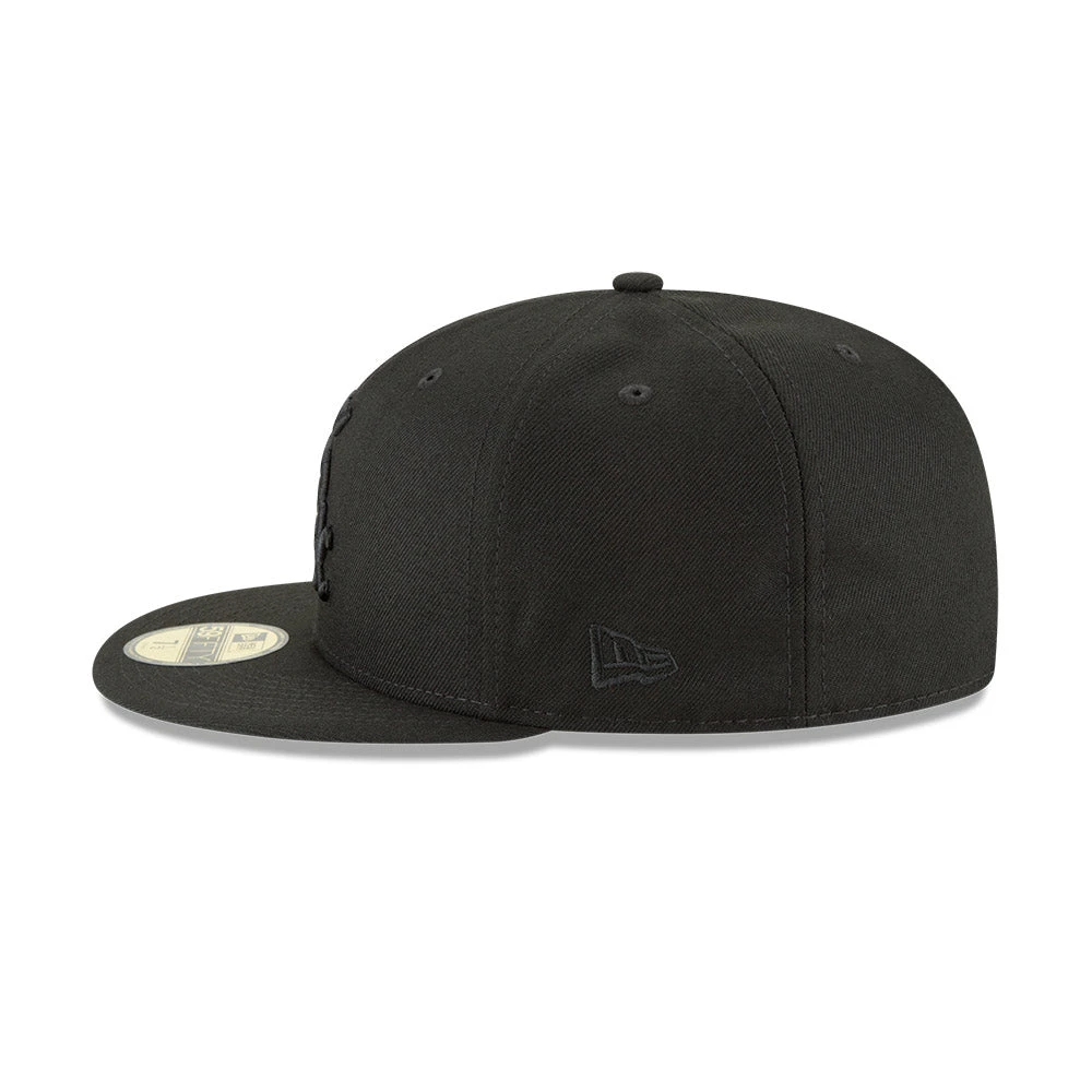 Chicago White Sox New Era Pitch Black 59FIFTY Fitted Hat 7 Chicago White Sox New Era Pitch Black 59FIFTY Fitted Hat - Image 5