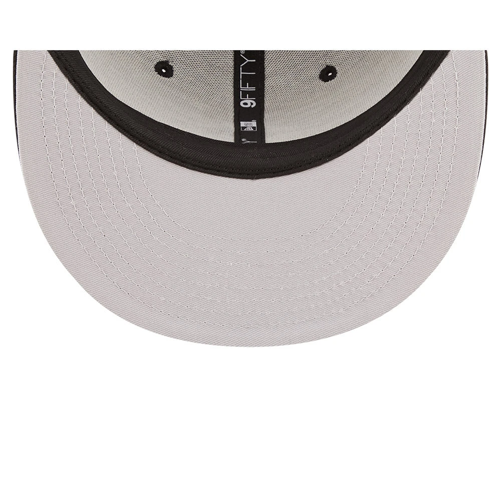 Chicago Cubs New Era 9FIFTY Black Mesh Back Snapback 9 Chicago Cubs New Era 9FIFTY Black Mesh Back Snapback - Image 7