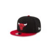 NEW ERA Chicago Bulls Youth Black/Red Snapback Hat -Hockey Store 70350811 K9FIFTY NBA2TONEK950 CHIBUL BLKOTC 3QL