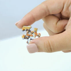 Chicago Blackhawks 1000 Piece Stadium Panoramic Puzzle 7 Chicago Blackhawks 1000 Piece Stadium Panoramic Puzzle -Hockey Store BLTG020 3