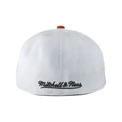 Chicago Bulls Mitchell & Ness Chicago Script White/Red Fitted Hat -Hockey Store BUMHF098 2