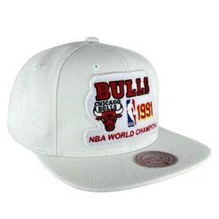 Mitchell & Ness Chicago Bulls 1991 NBA Champions All White Snapback Hat -Hockey Store BUMSH125 4