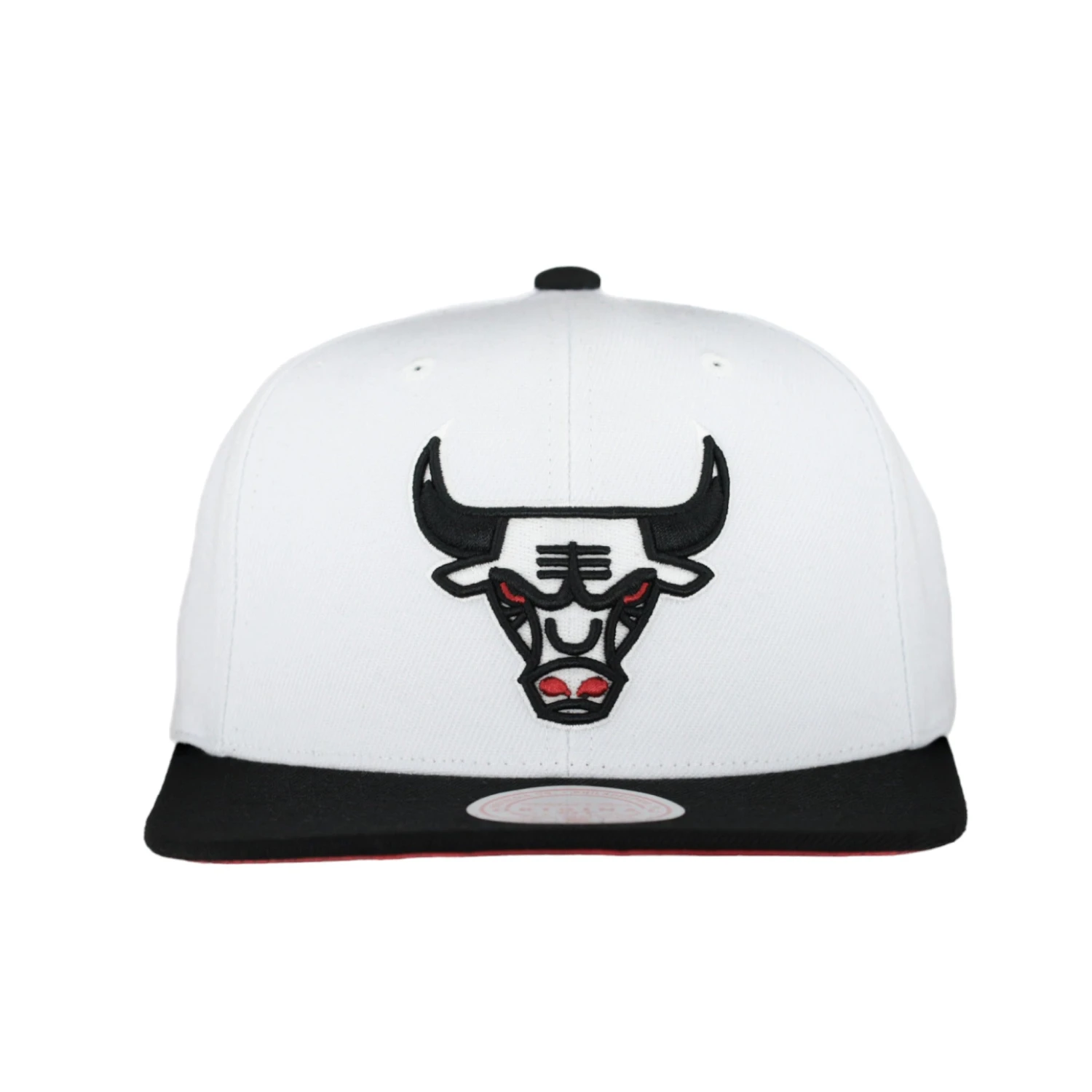 Chicago Bulls Mitchell & Ness White/Black Snapback Hat 4 Chicago Bulls Mitchell & Ness White/Black Snapback Hat - Image 2