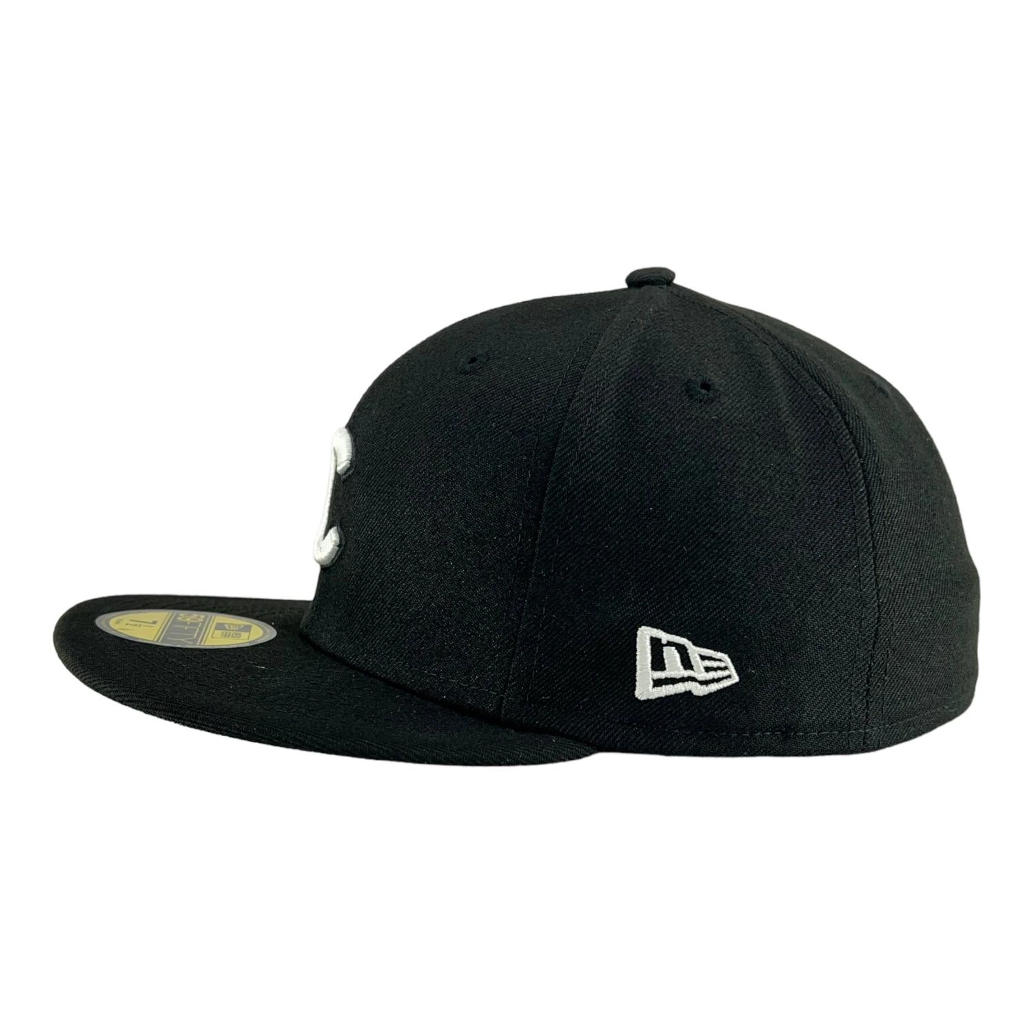 Chicago Cubs Black/White C New Era 59FIFTY Fitted Hat 5 Chicago Cubs Black/White C New Era 59FIFTY Fitted Hat - Image 3
