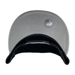 NEW ERA Chicago White Sox Black/Grey Chase Script Snapback Hat -Hockey Store IMG 4146