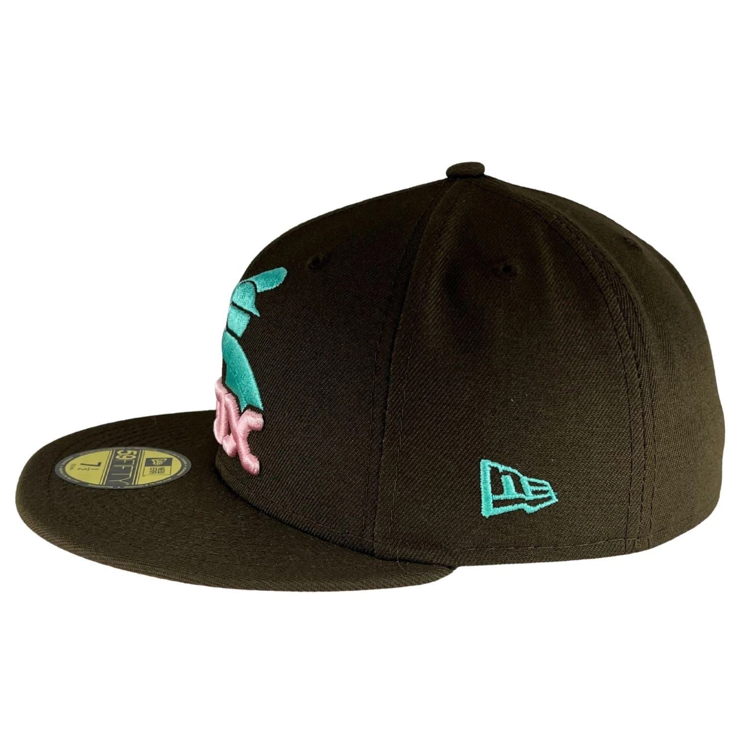 Chicago White Sox 1976 - 1990 Logo Walnut/Pink New Era 59FIFTY Fitted Hat 7 Chicago White Sox 1976 - 1990 Logo Walnut/Pink New Era 59FIFTY Fitted Hat - Image 5