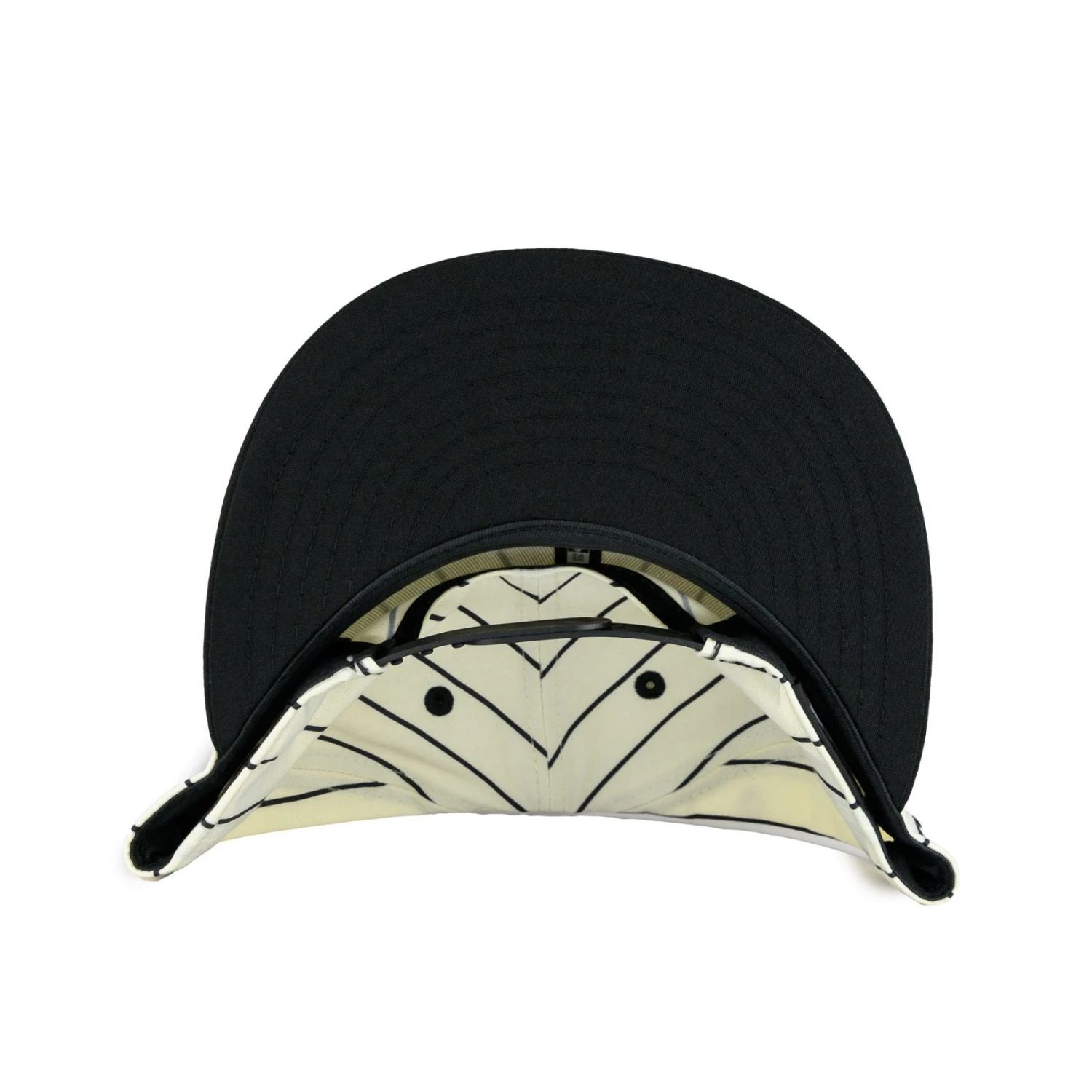 Chicago White Sox Cooperstown 1990 Chrome New Era 9FIFTY Snapback Adjustable Hat 9 Chicago White Sox Cooperstown 1990 Chrome New Era 9FIFTY Snapback Adjustable Hat - Image 7