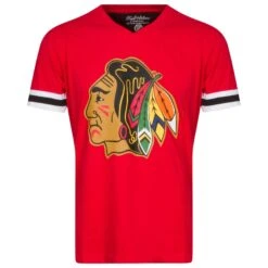 Chicago Blackhawks Men's Red Vintage Logo V-Neck Tee